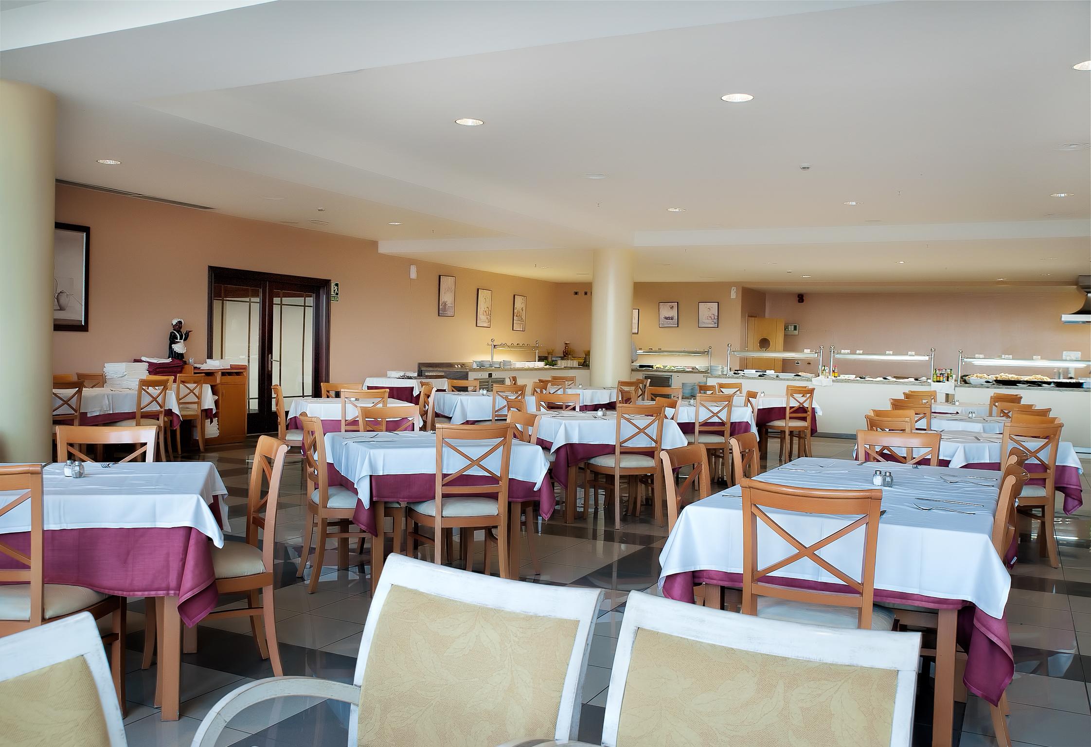 Hotel Grand Muthu Golf Plaza